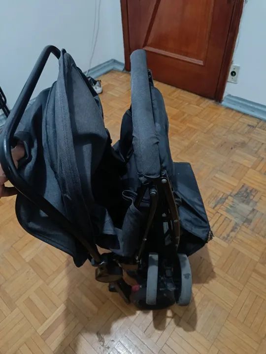 Carrinho de Bebê - Usado  - Foto 6