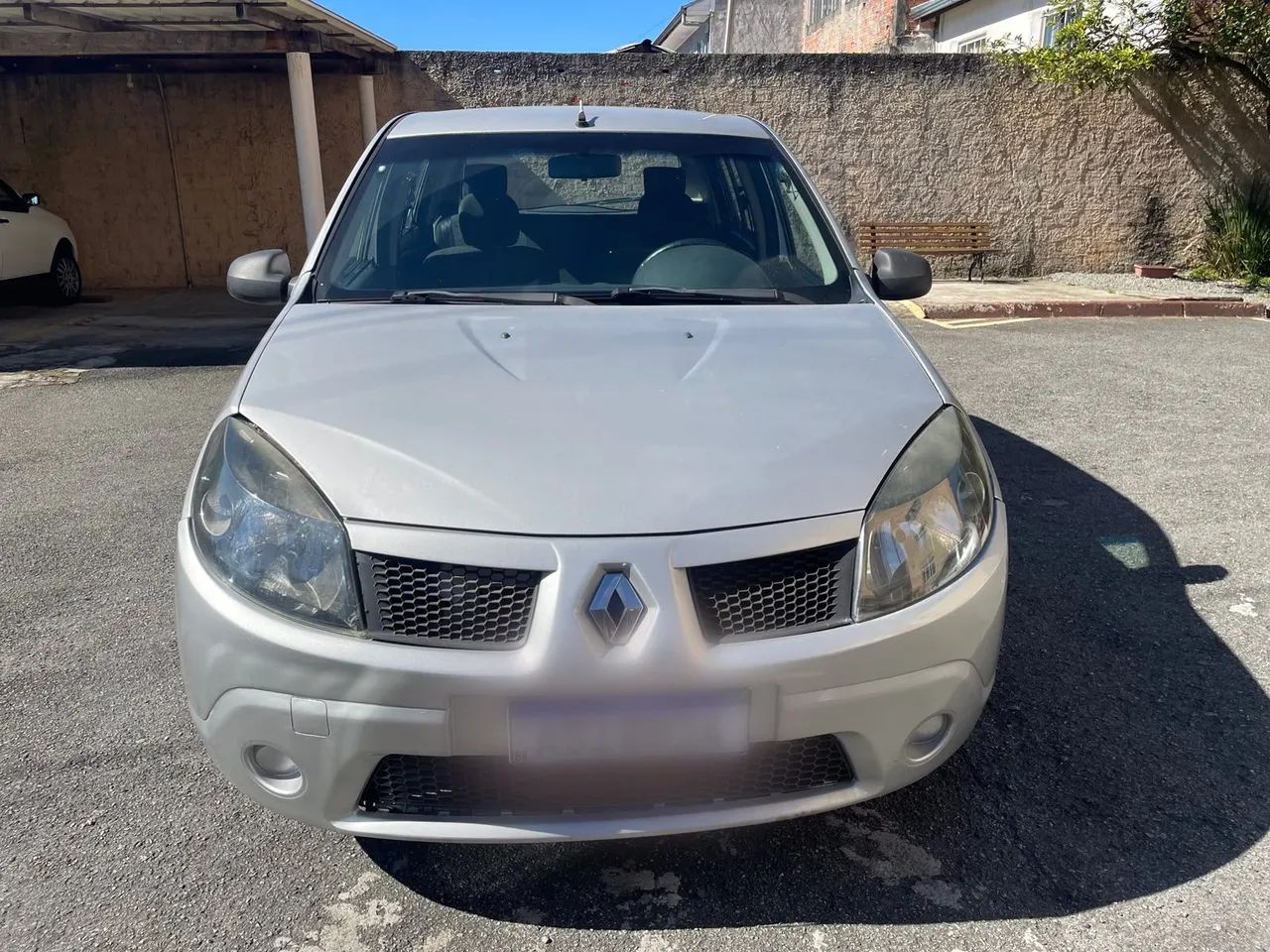 Renault Sandero 2010