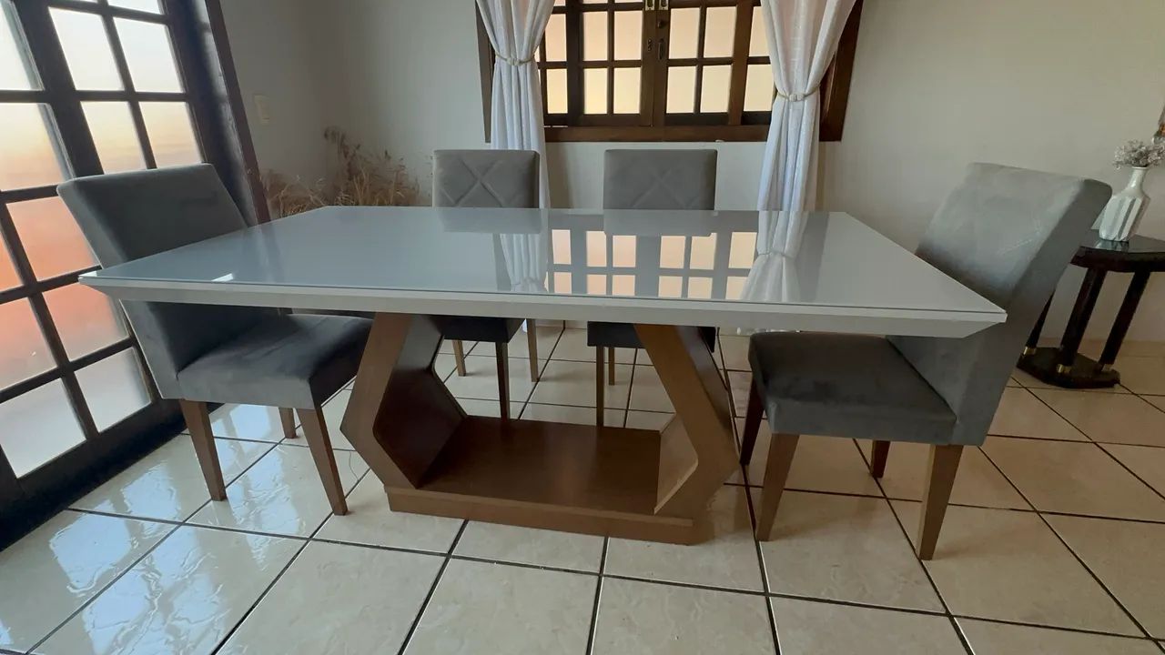 Mesa 6 cadeiras - 1.80m x 0.9m - Foto 2