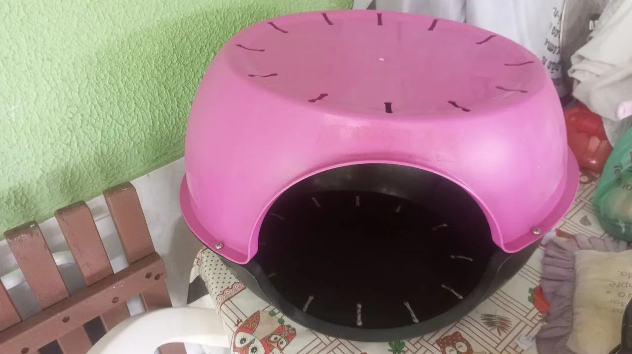 Toca/cama pra gato ou cachorro de pequeno porte.