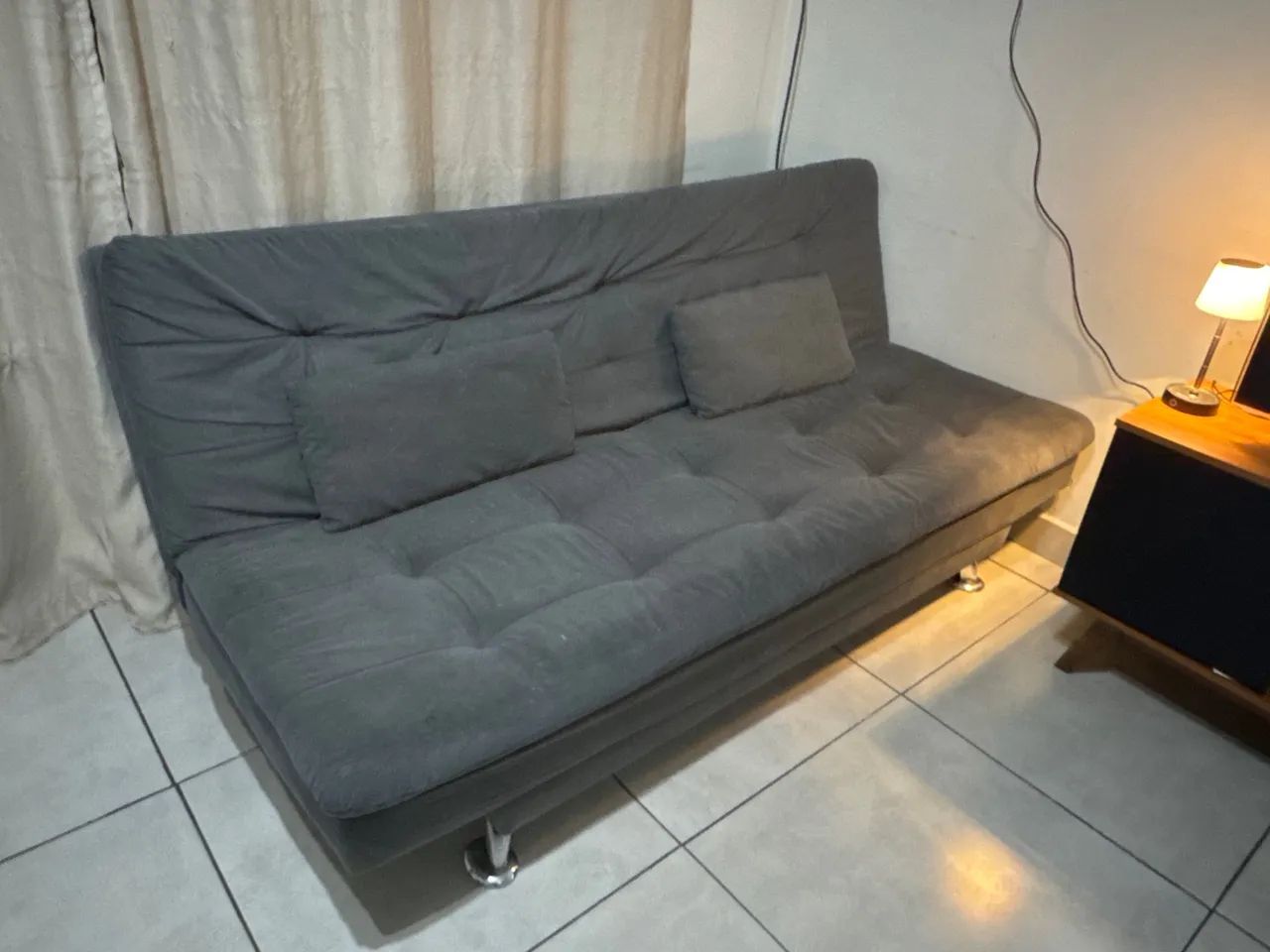 Sofá cama retrátil 