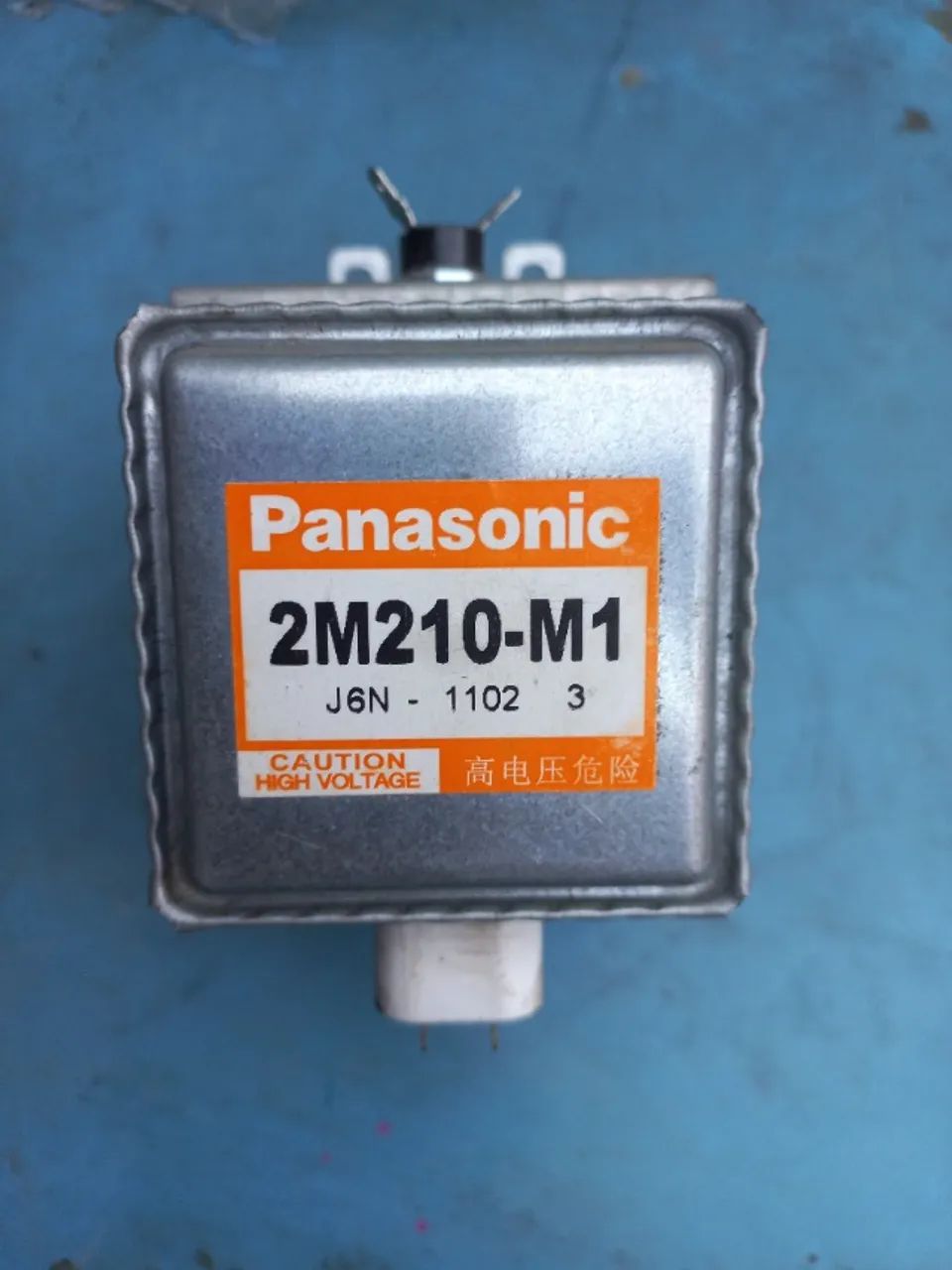 Magnetron 2M210-M1 usado bom