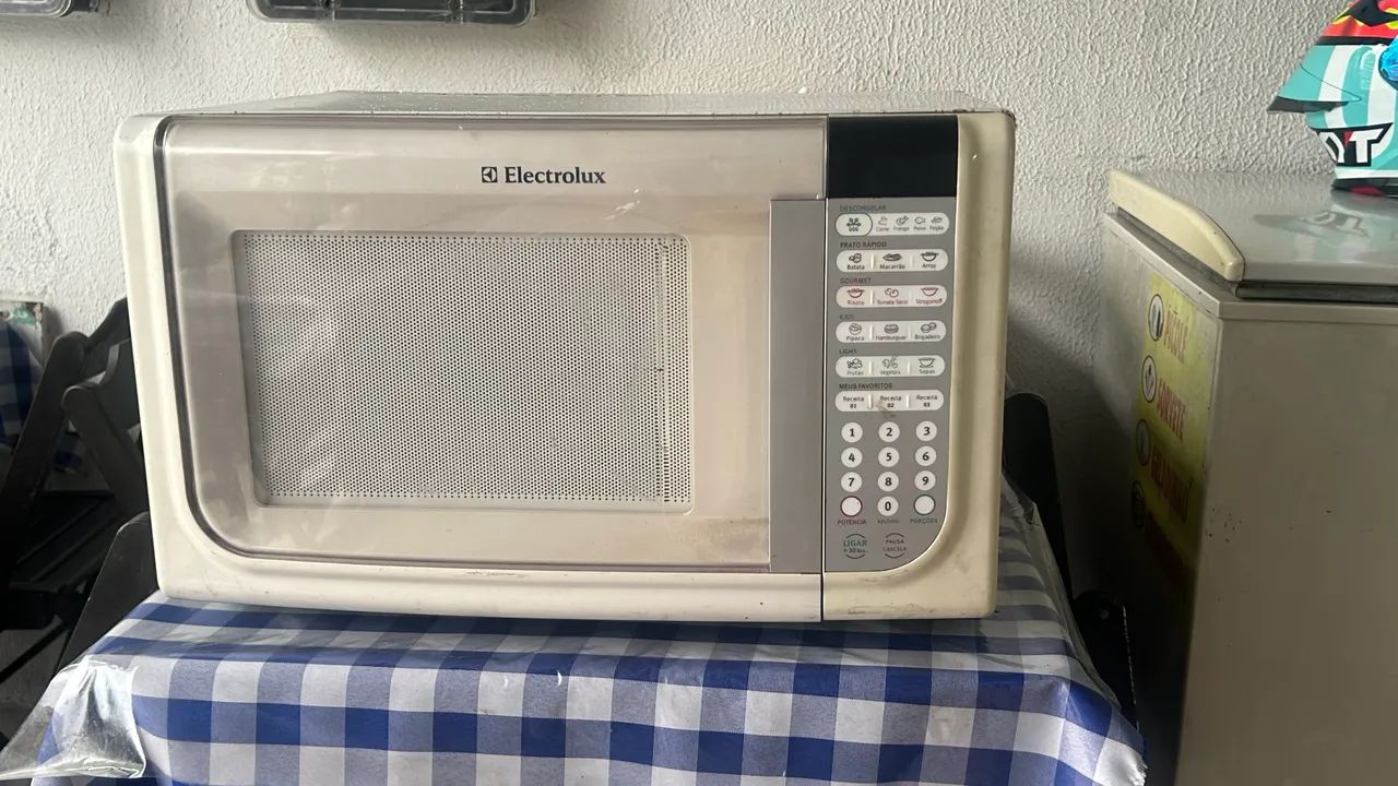 Microondas Eletrolux - Foto 4