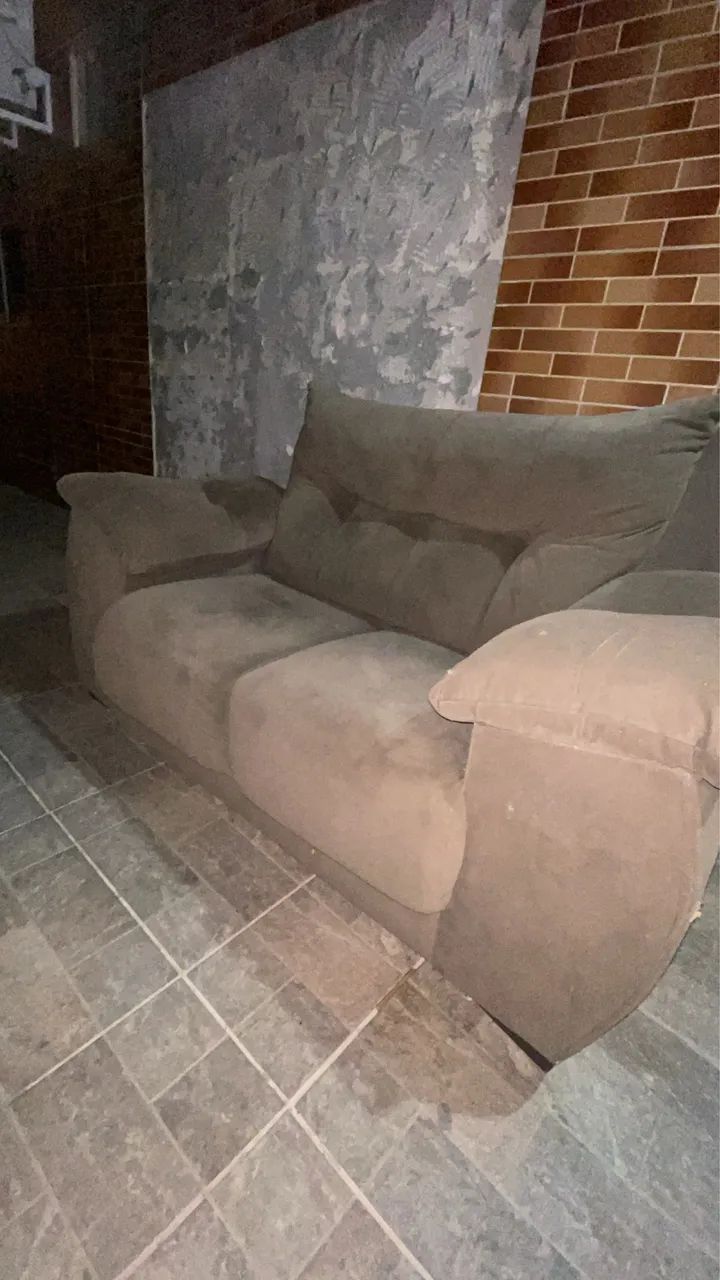 Sofá 2 lugares - Foto 2