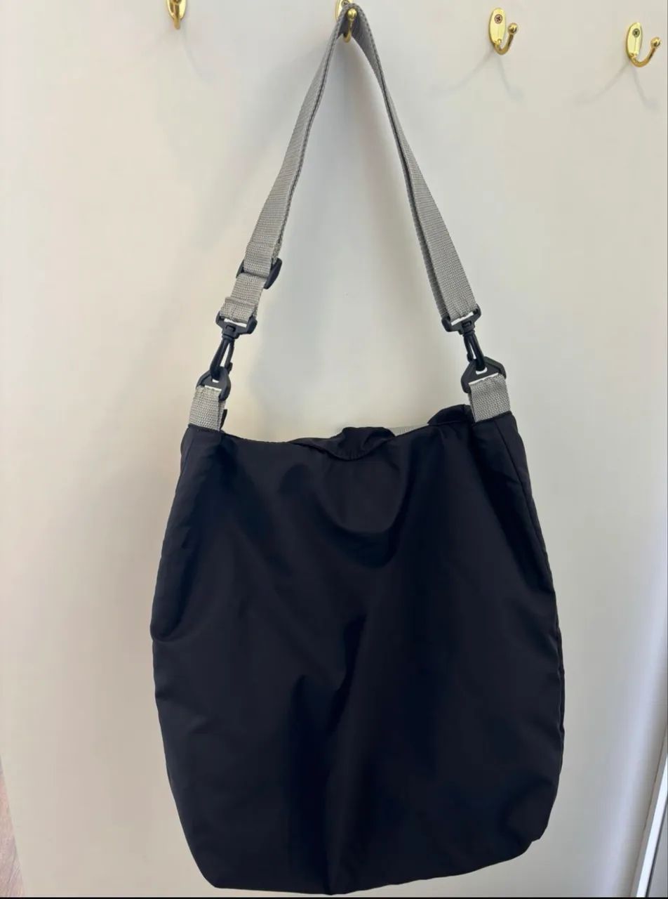 Bolsa da Vestem de Beach tênis . Nova - Foto 4