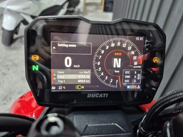 Ducati Streetfighter V4 S 2023 - Foto 4