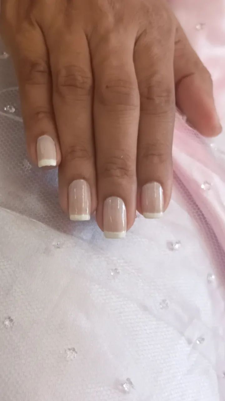 Atendimento Domiciliar Especialista em unhas  - Foto 2