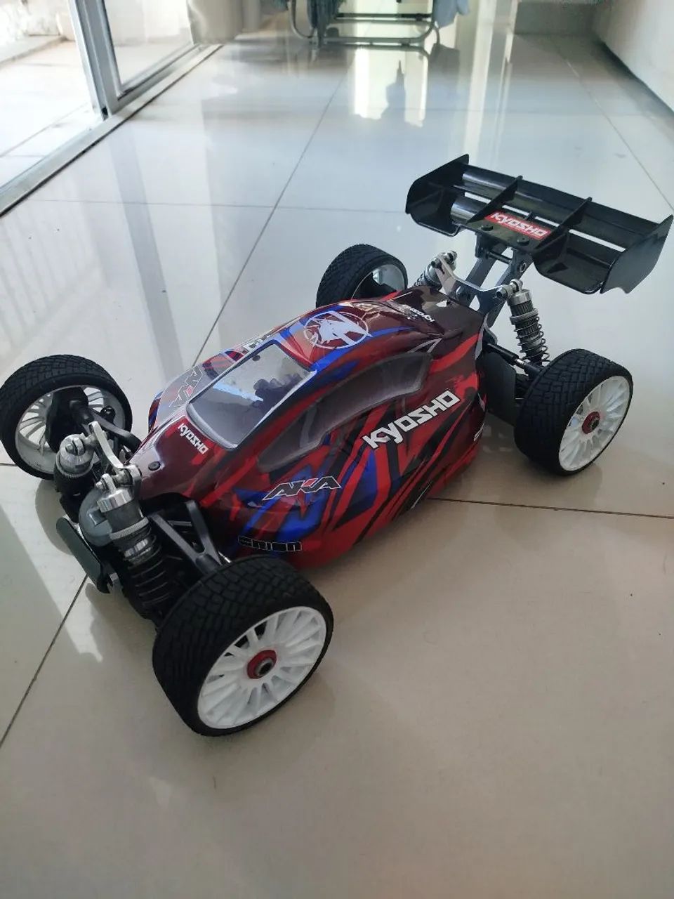 Automodelo Buggy 1/8 - Foto 3