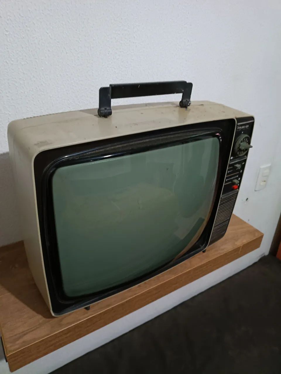 Antiga tv Philco Ford 20 polegadas  - Foto 2