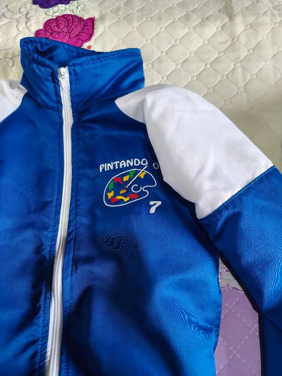 Uniformes Pintando o 7  - Foto 3