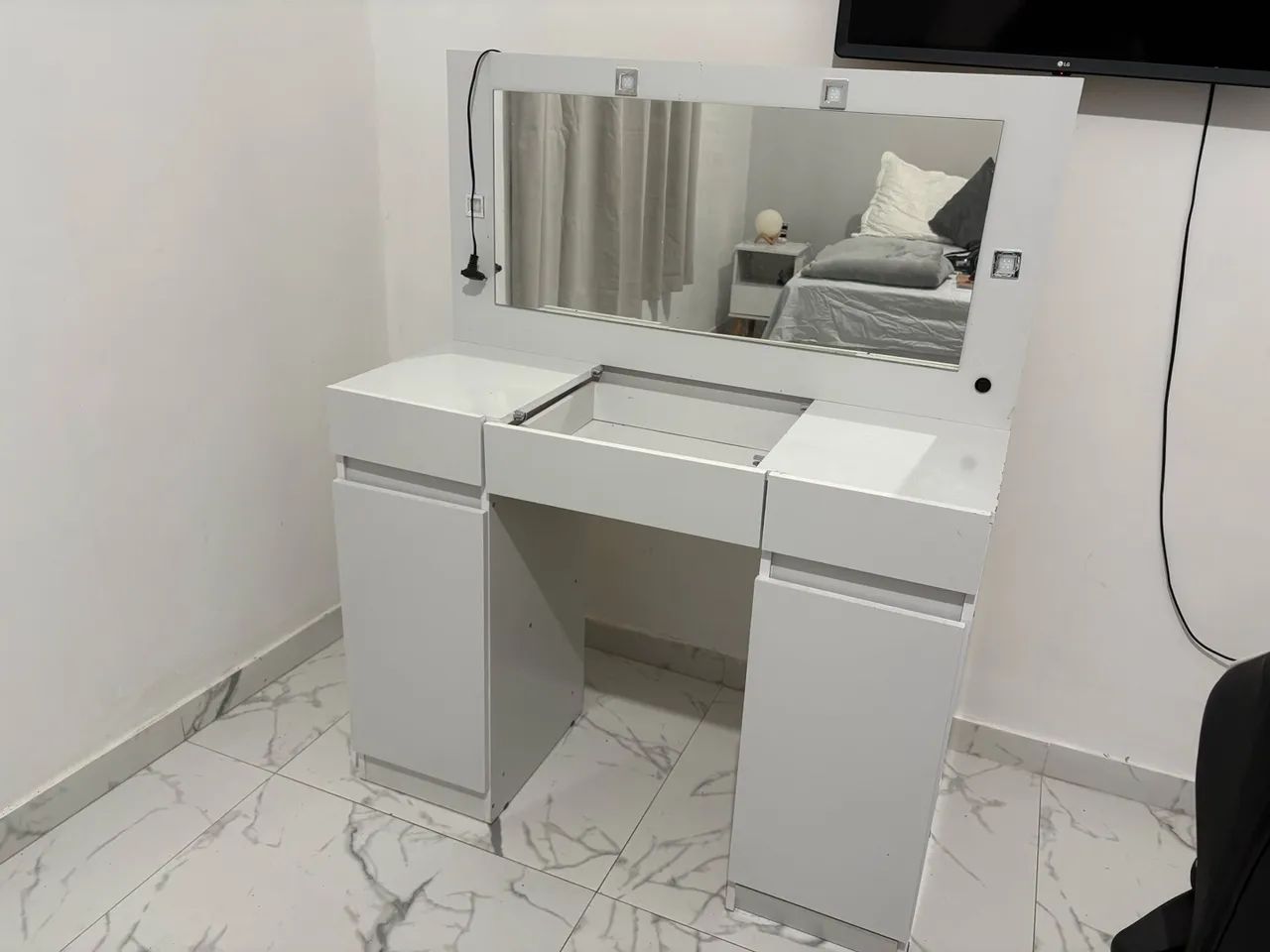 Penteadeira Camarim com Espelho