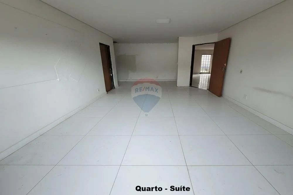Casa sobrado 4 Quartos na Ceilândia