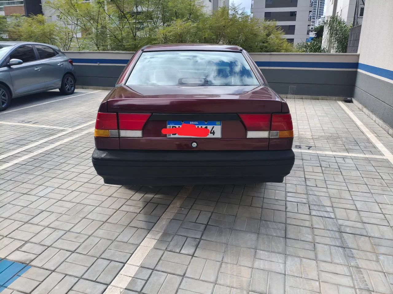 Ford Versailles 1995