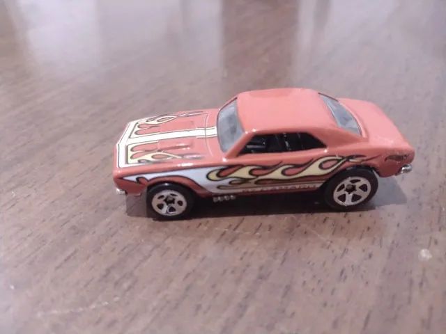 Hot Wheels '67 Camaro