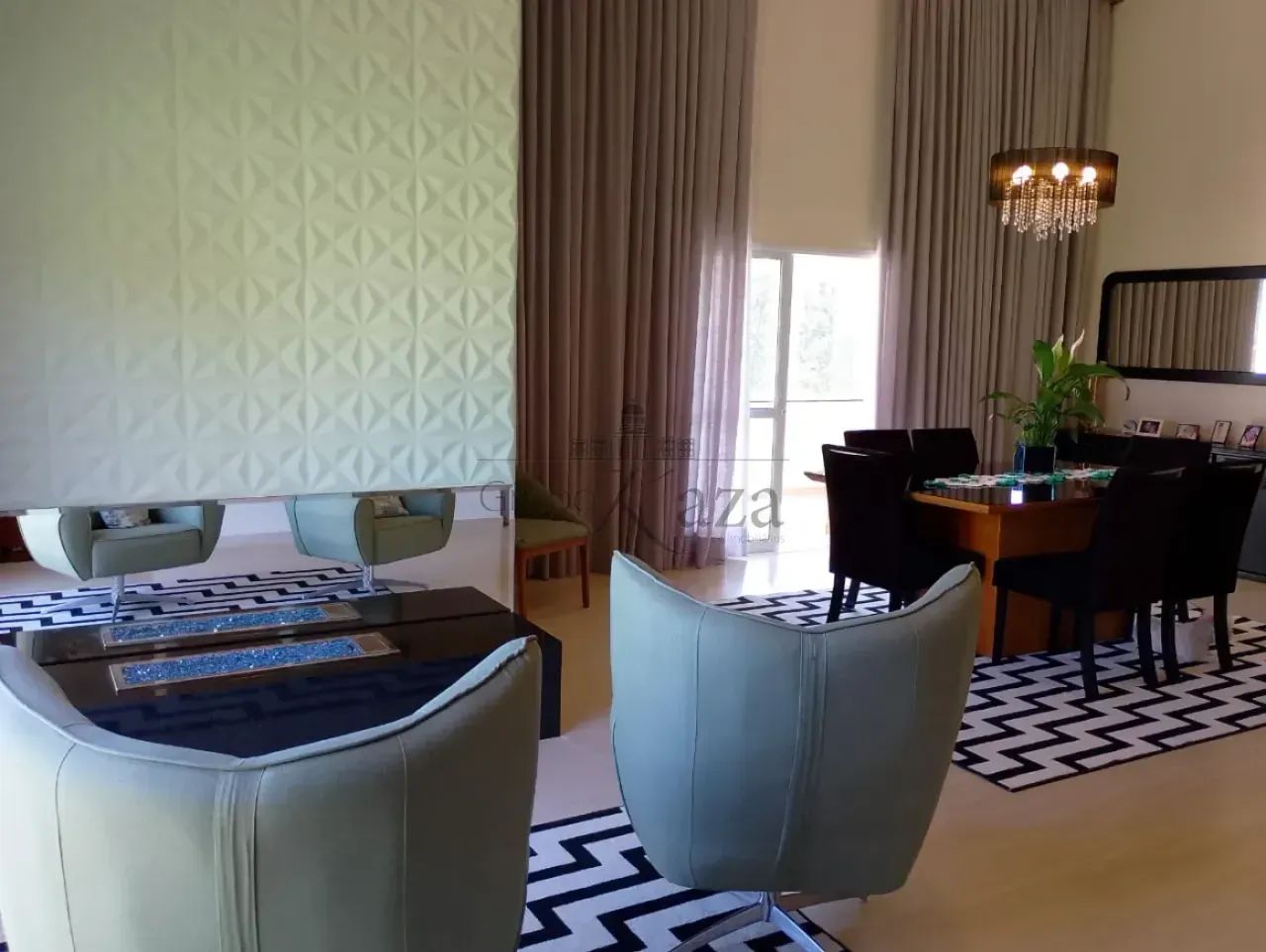 Casa /Sobrado com 4 Dormitório e com  377m² - Recanto Santa Bárbara - Jambeiro. - Foto 5