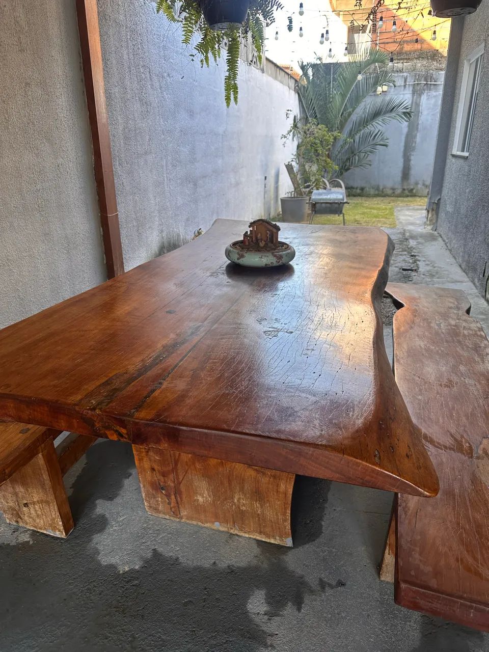 Vendo mesa de madeira Maciça  - Foto 2