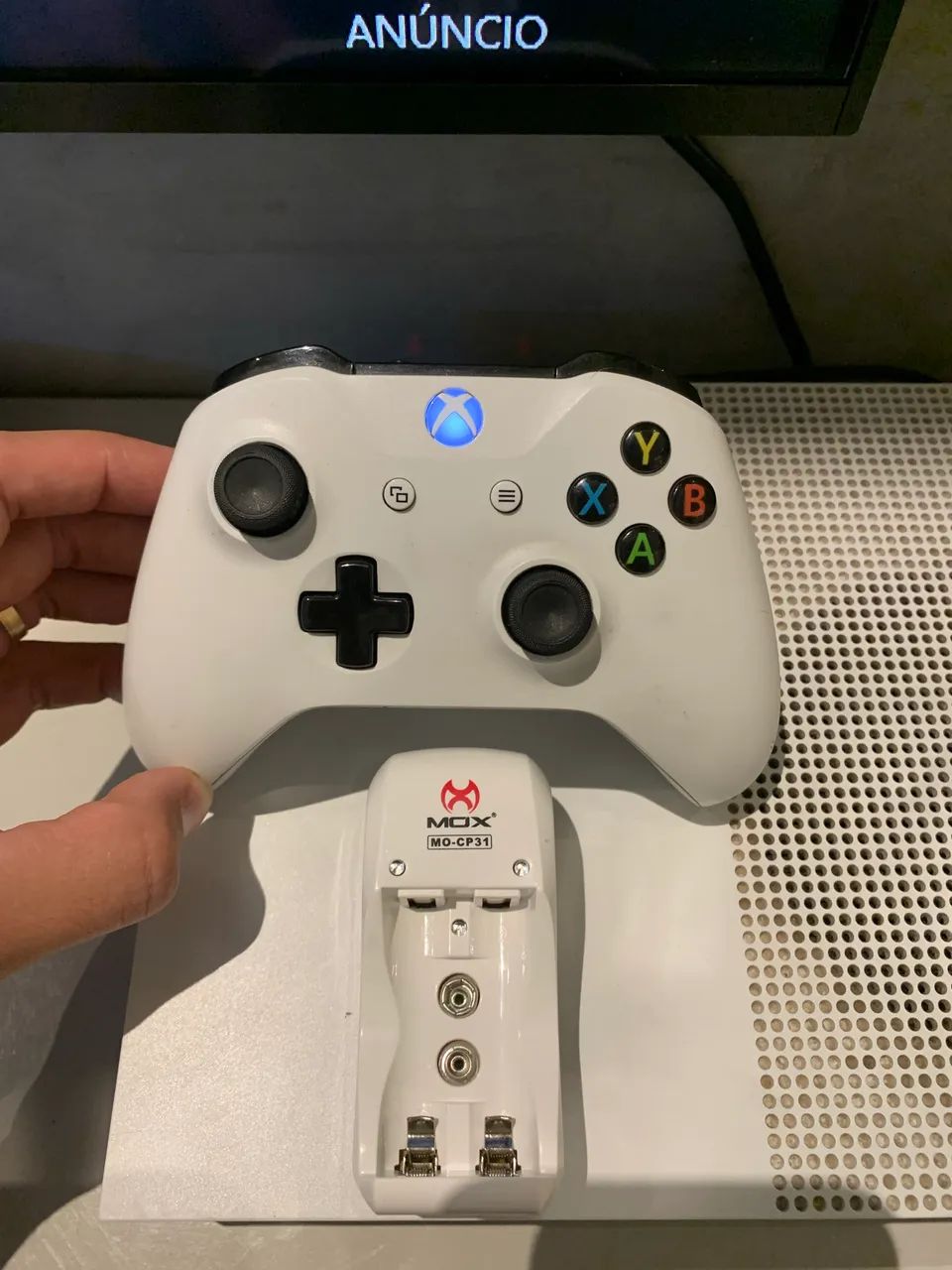 Xbox one X - 1TB - Foto 2