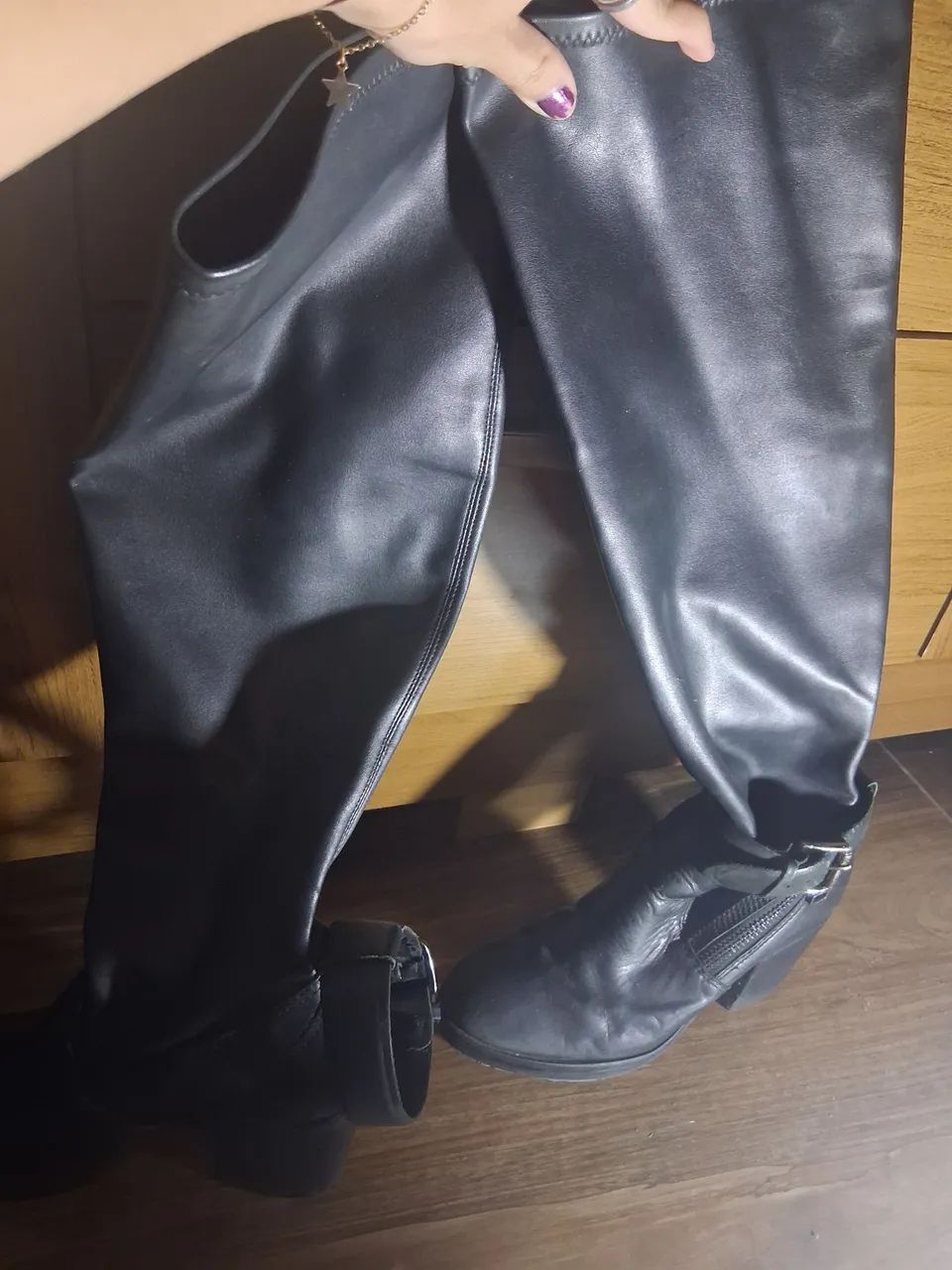 Bota Schutz cano alto 