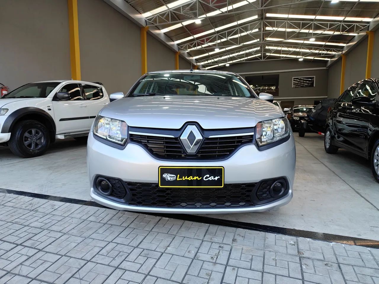 Renault Sandero Expression Flex 1.0 12V 5P 2017 - Foto 2