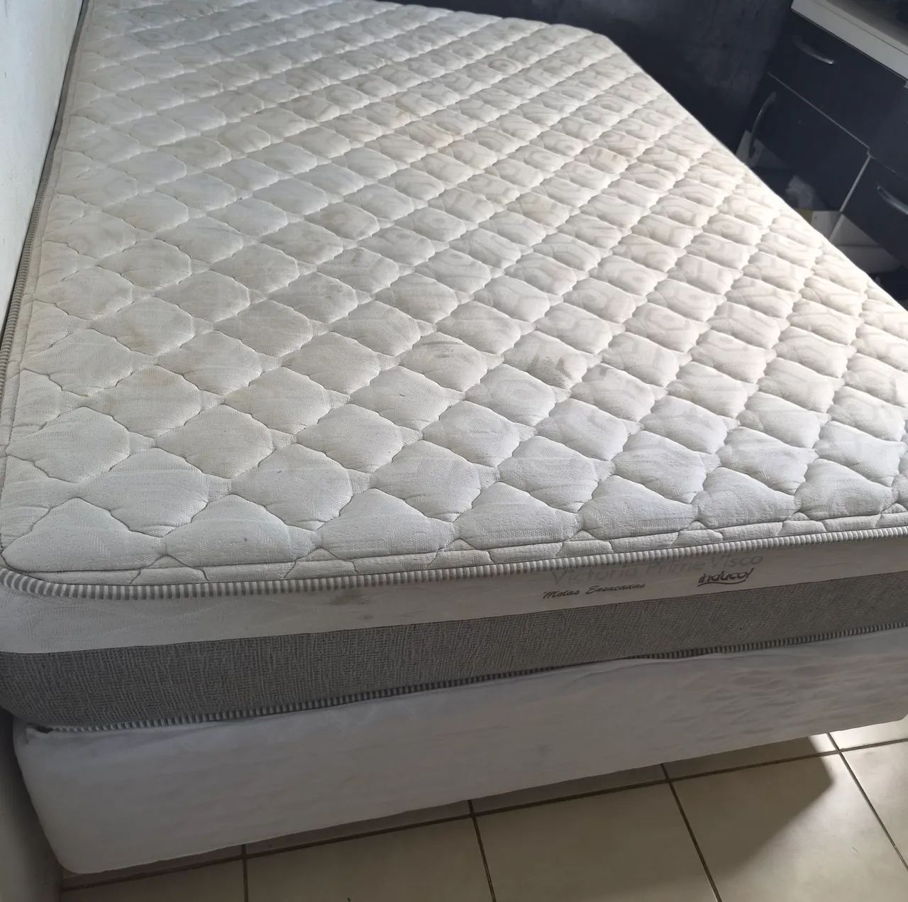 Cama box casal