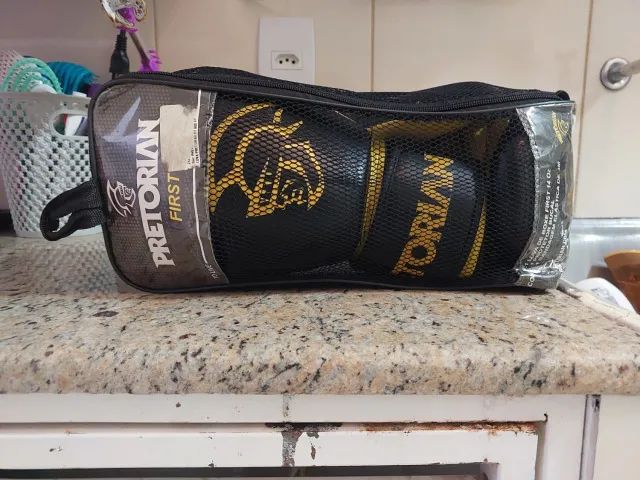 luva de Box/Muay Thai Pretorian 14 oz