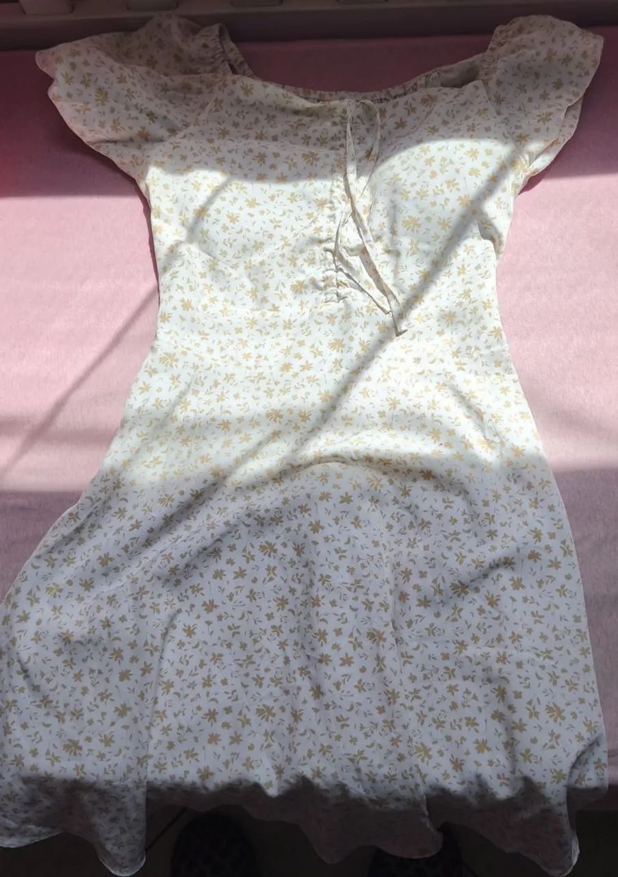 Lote de roupas seminovas - Foto 2