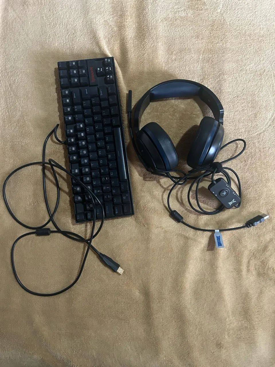 Headset & Teclado Gamer