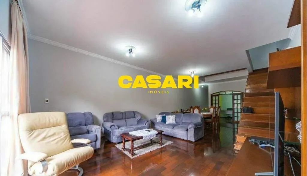 Sobrado à Venda com 4 Dormitórios e 200 m² na Vila Valparaíso Santo andre/SP - Foto 4