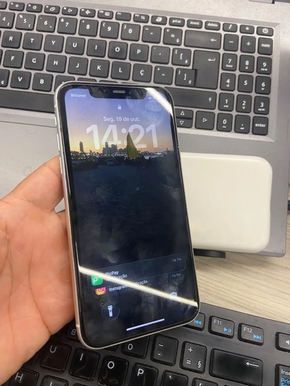 VENDO IPHONE 11 64G 