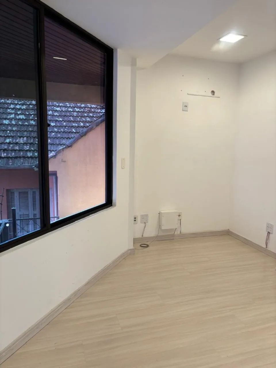 Sala Centro Santa Maria com 25m2 - Foto 4
