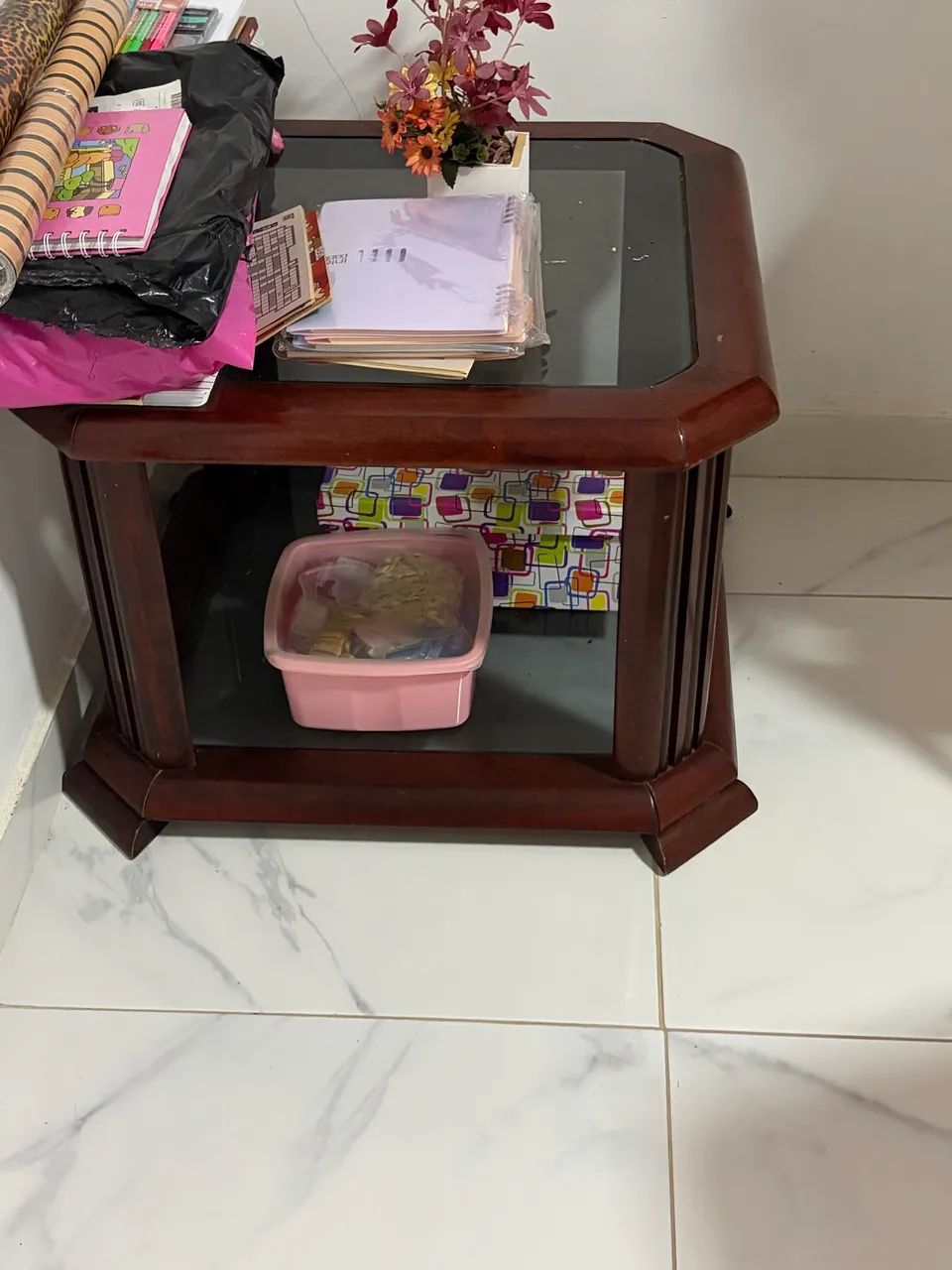 Mesa de madeira e vidro - Foto 2