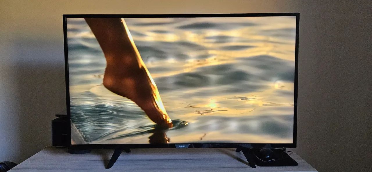 Smart TV Philips 43 polegadas - Foto 2
