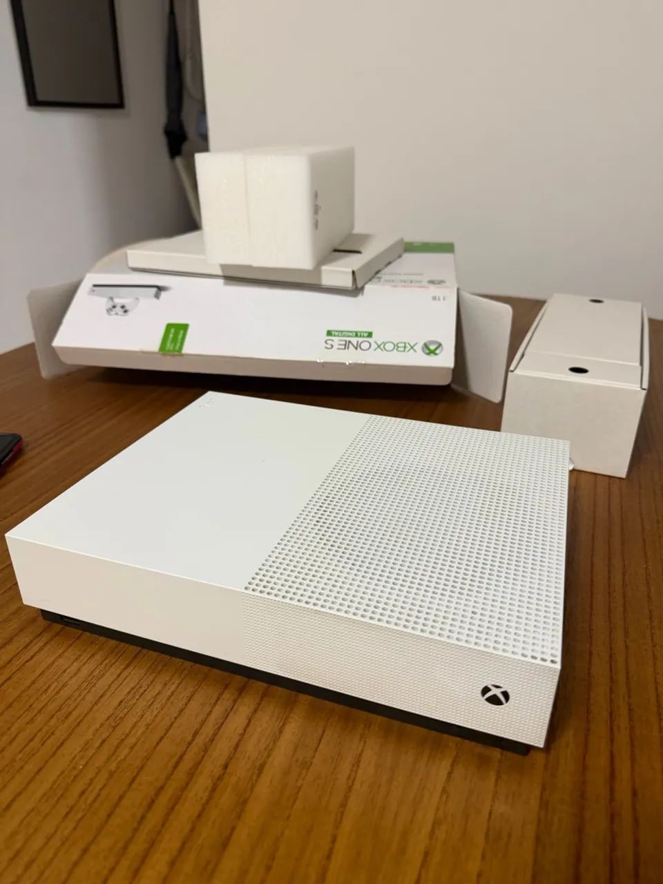 Xbox One S 1 TB - Foto 3