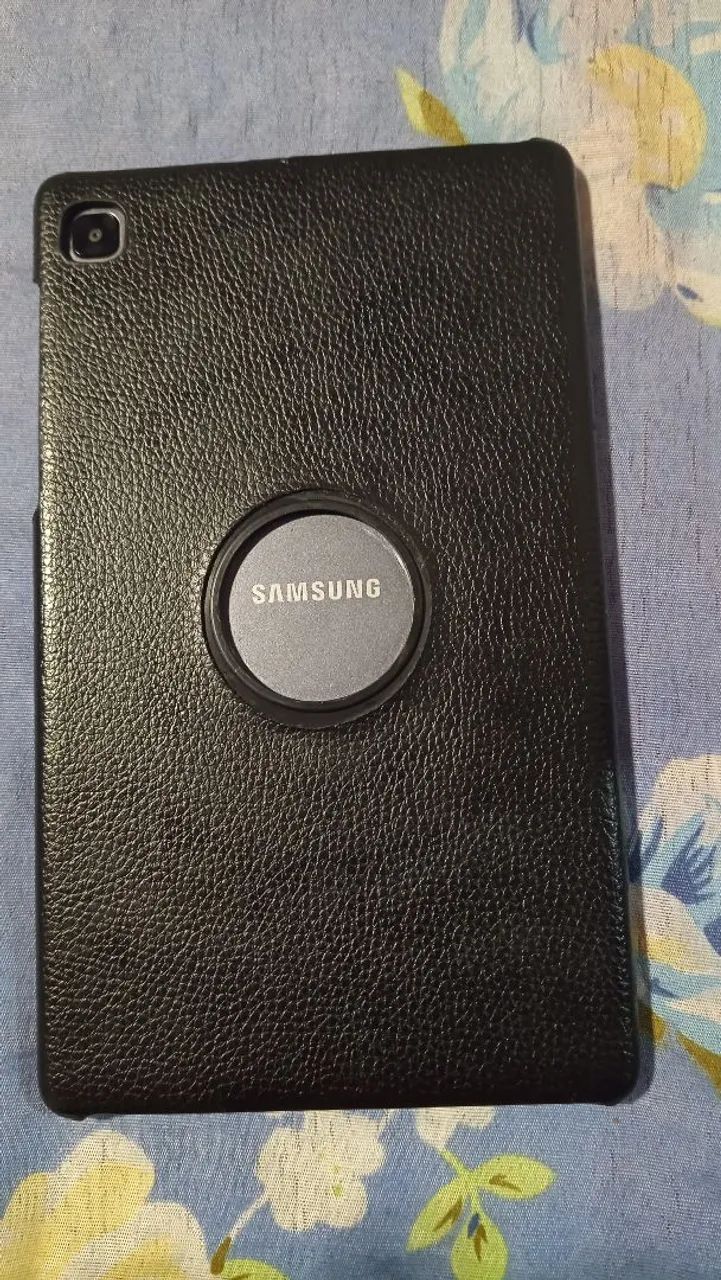Vendo tablet funciona perfeitamente  ele é 32 GB e 3 de ram  - Foto 2