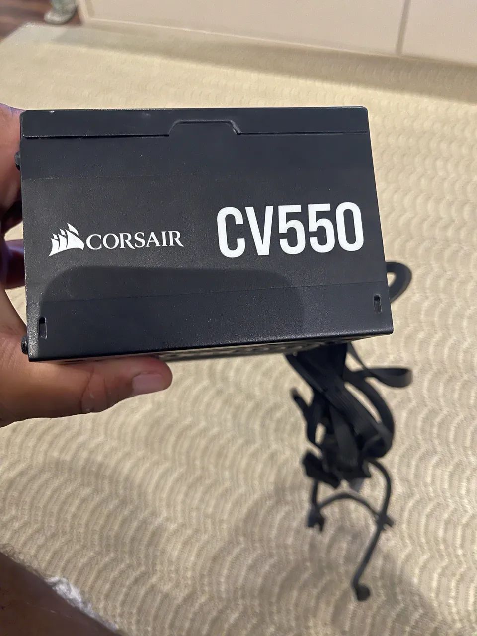 Fonte Corsair 550W