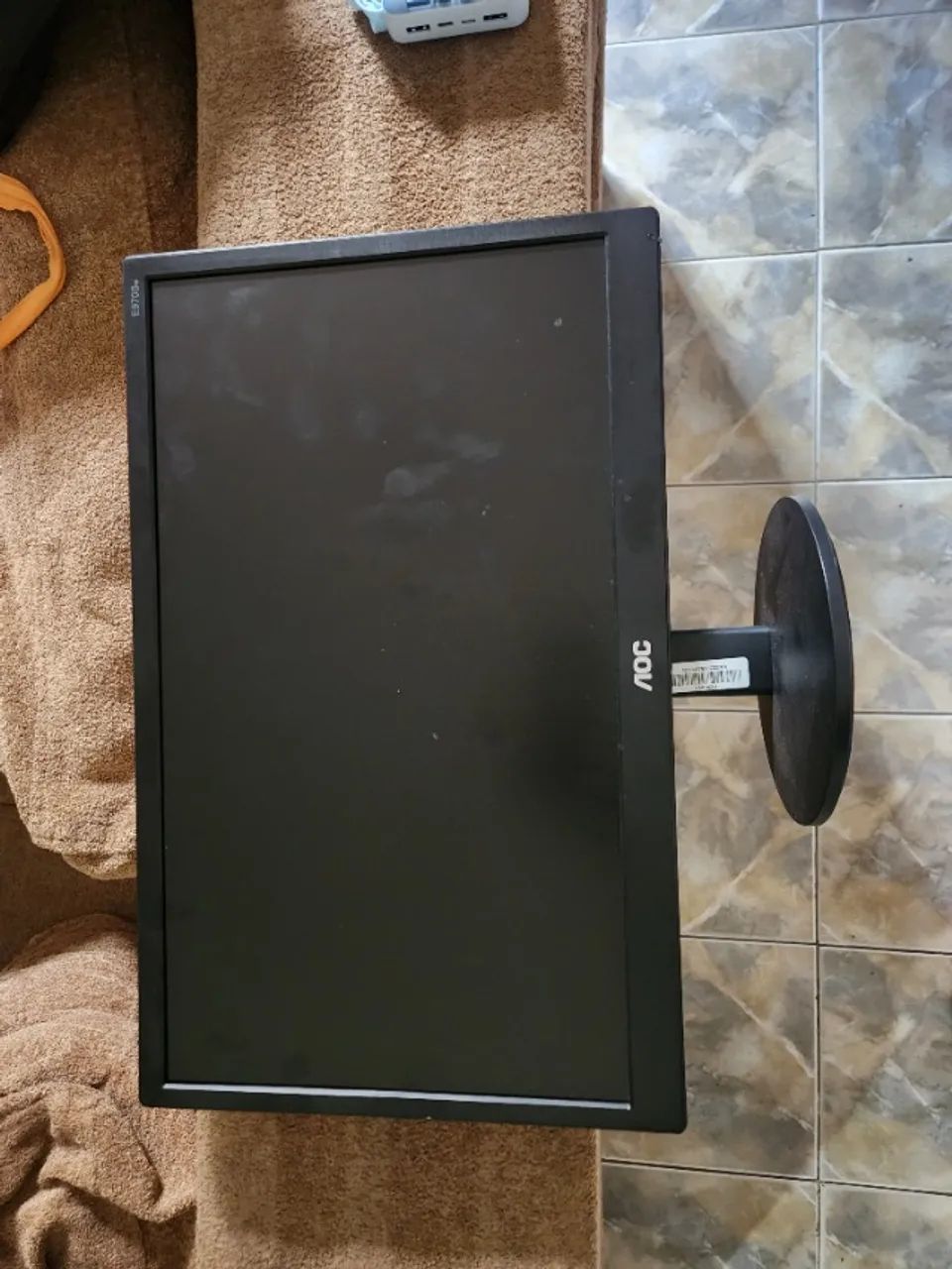 monitor AOC LED 18,5 polegadas (Modelo E970SWHNL) hdmi vga - Foto 2