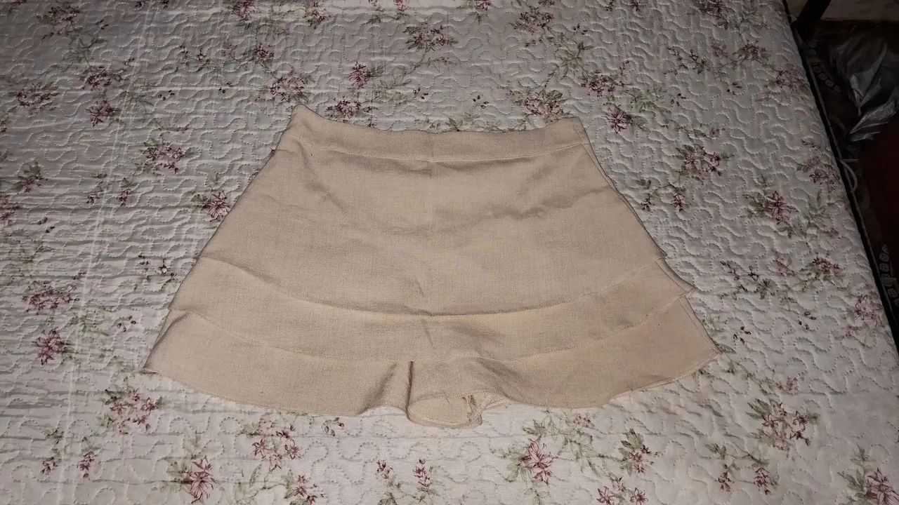 Short saia social