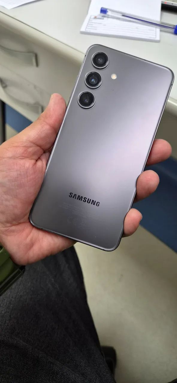 Celular Samsung Galaxy S24 - Foto 5