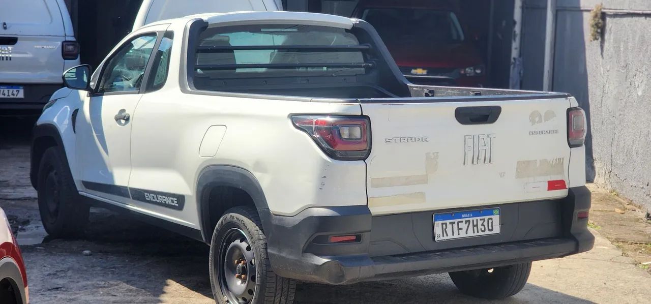 Fiat Strada Endurance 1.4 Flex 8V CS Plus 2022 - Foto 2