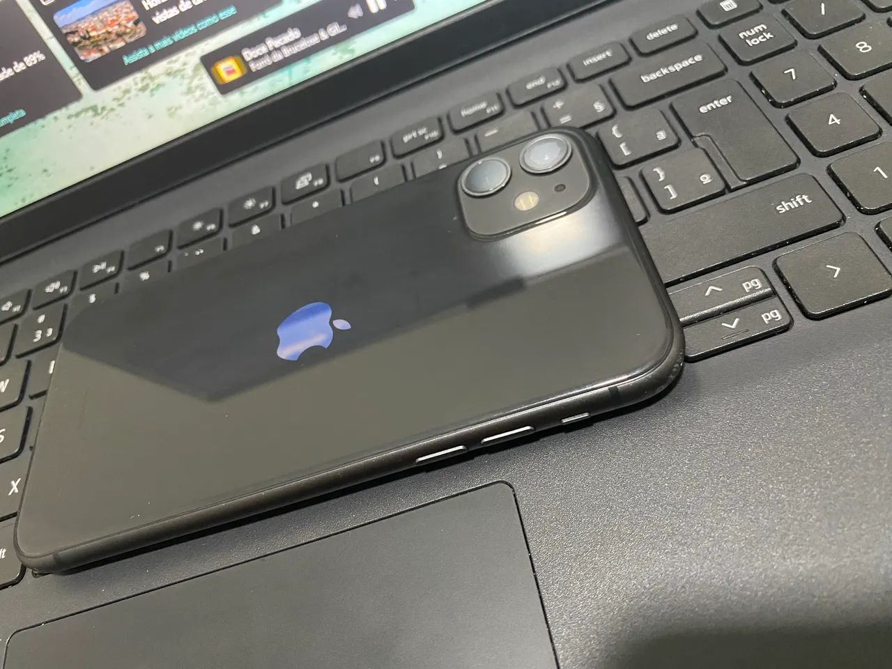 iPhone 11 Preto 64GB
