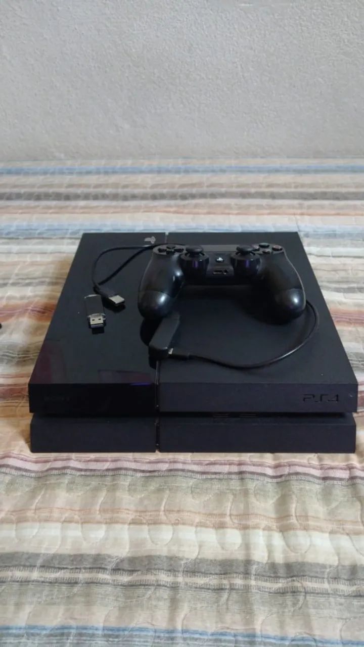 PS4 Play Station 4 D*