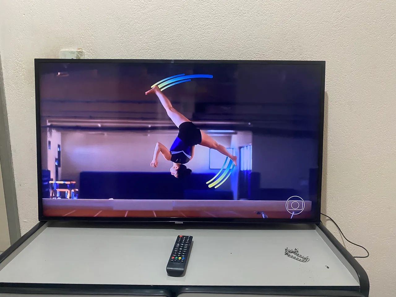 Tv 40 digital led não é smart 