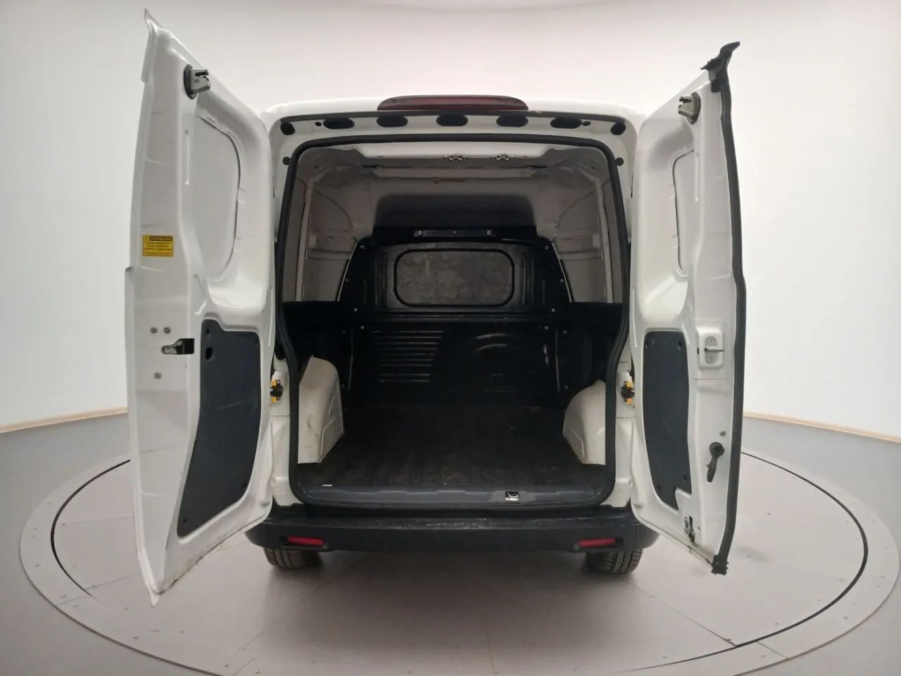 Fiat Fiorino Endurance EVO 1.4 Flex 8V 2p, foto 9 de 16