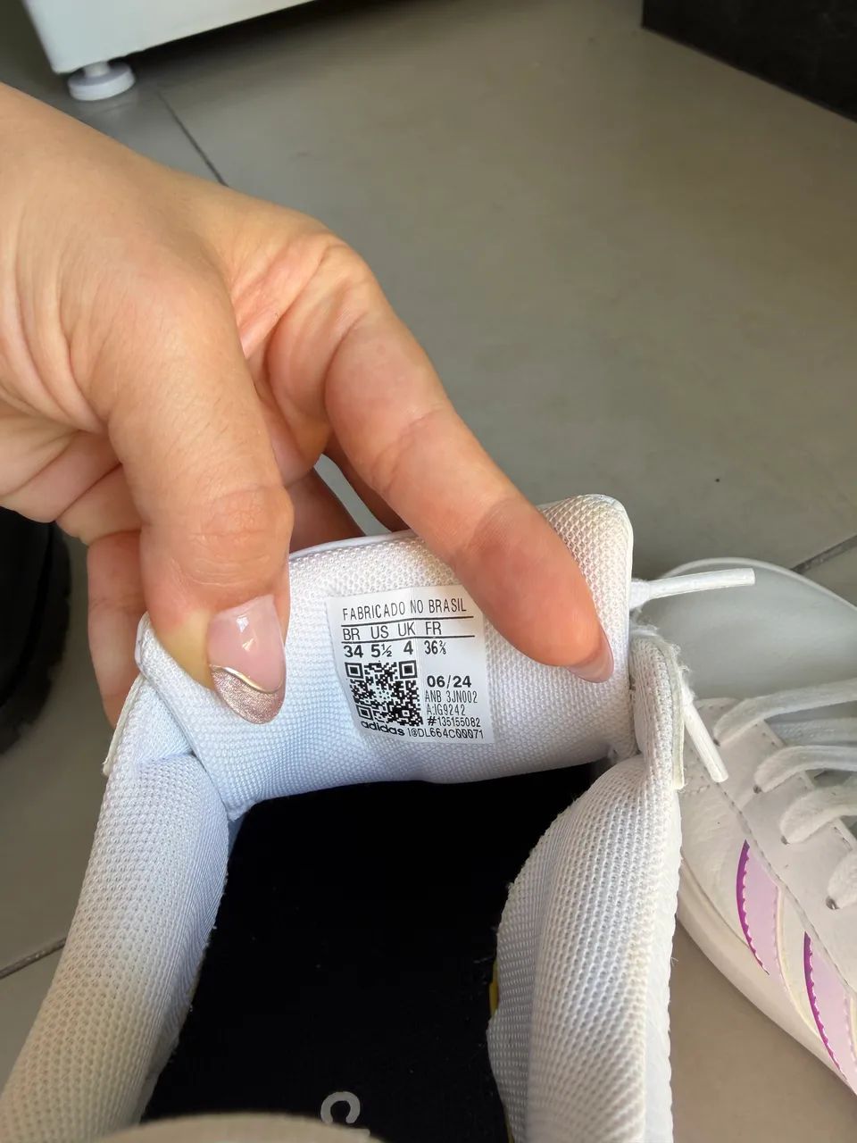 Tênis Adidas 34 - Foto 5