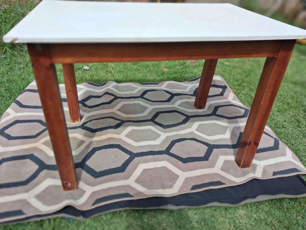mesa grande ( entrega proximidades)