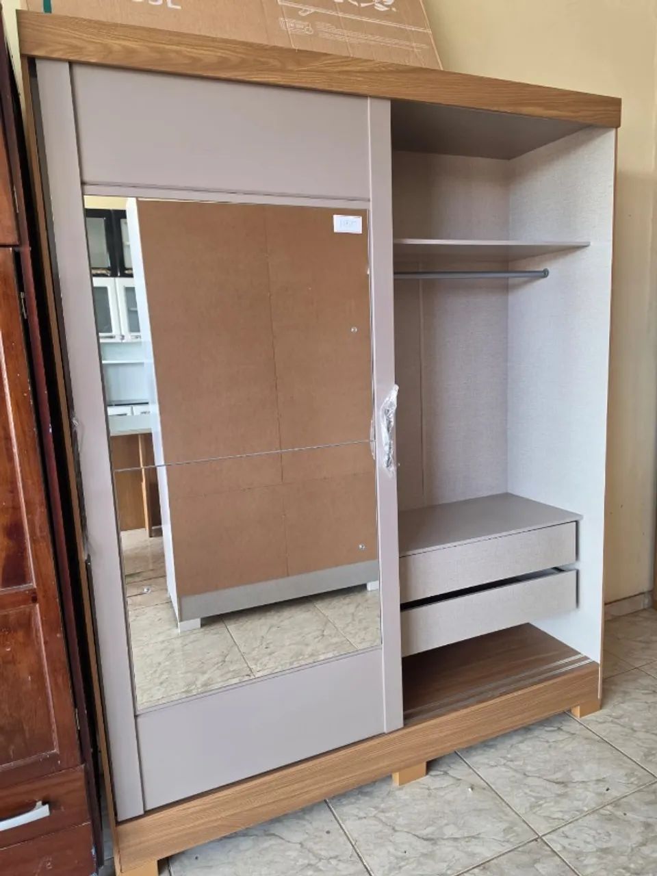 GUARDA ROUPA DE CASAL NOVO - Foto 2