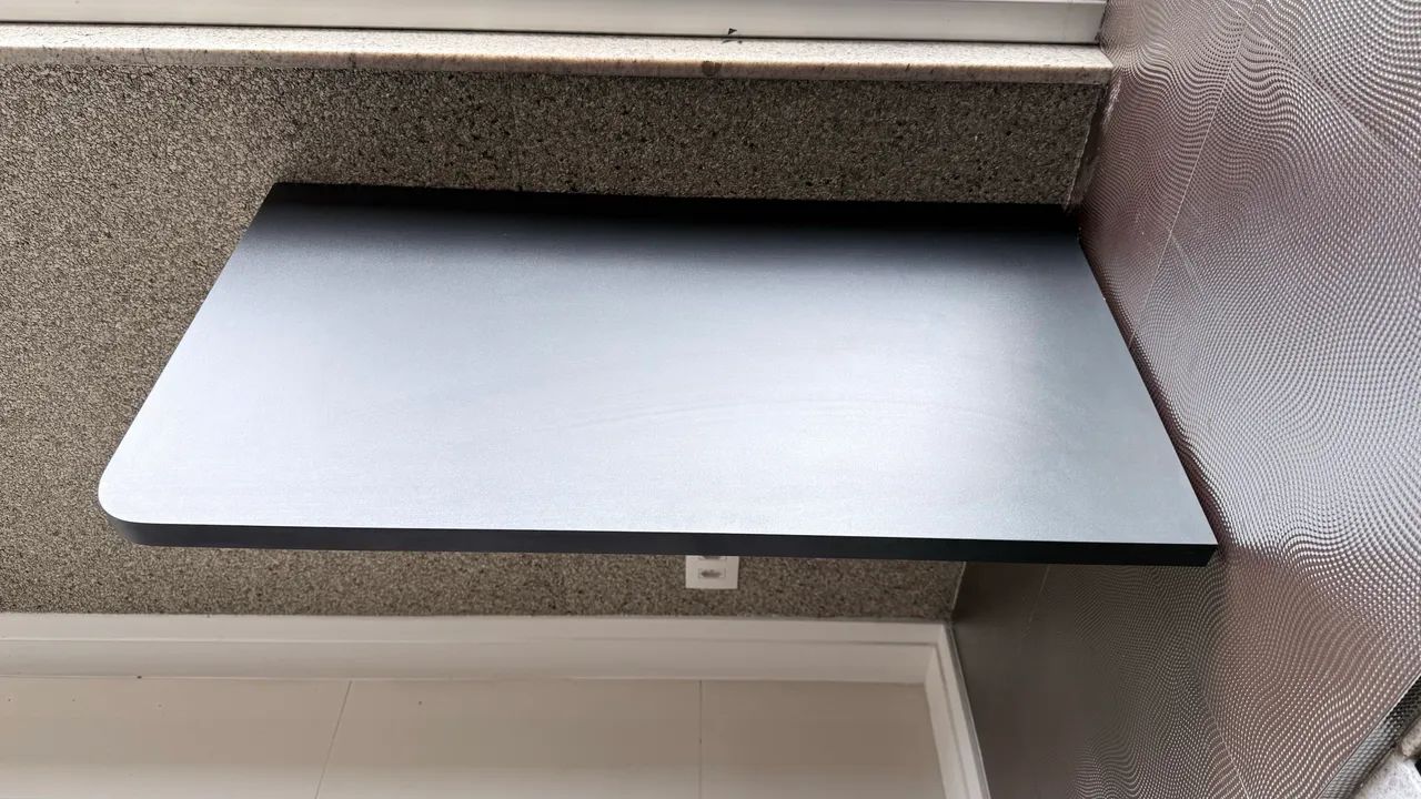 Mesinha versátil retrátil 