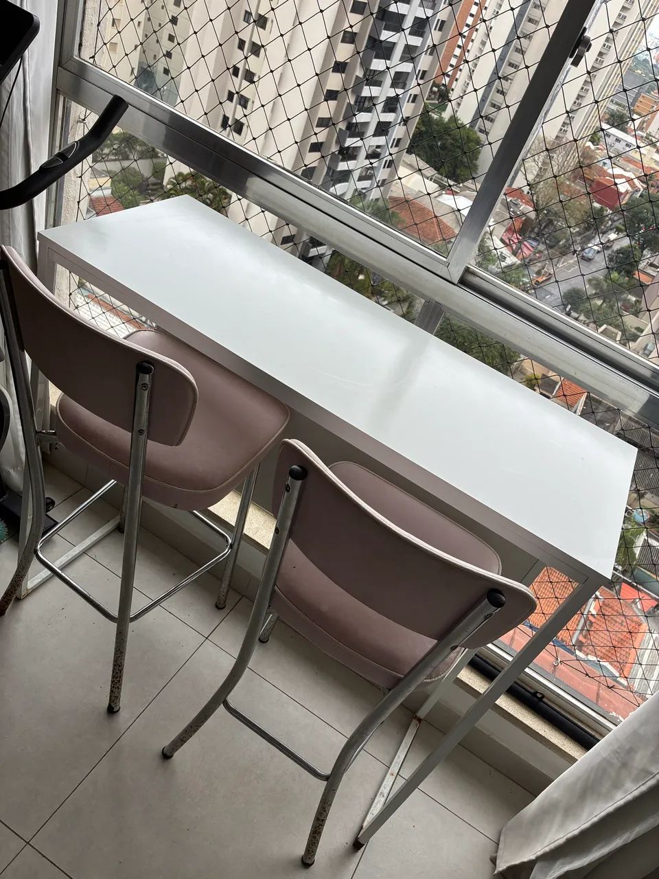 Mesa alta com banquetas de brinde - Foto 5