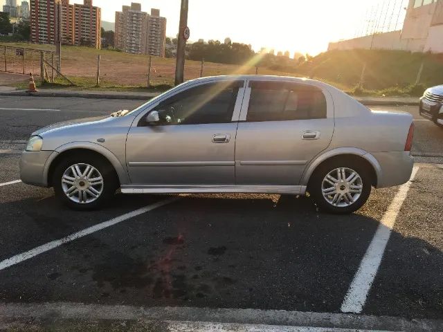 Chevrolet Astra Sedan 2.0/ CD 2.0 MPFI 8V 4P Aut. 2003