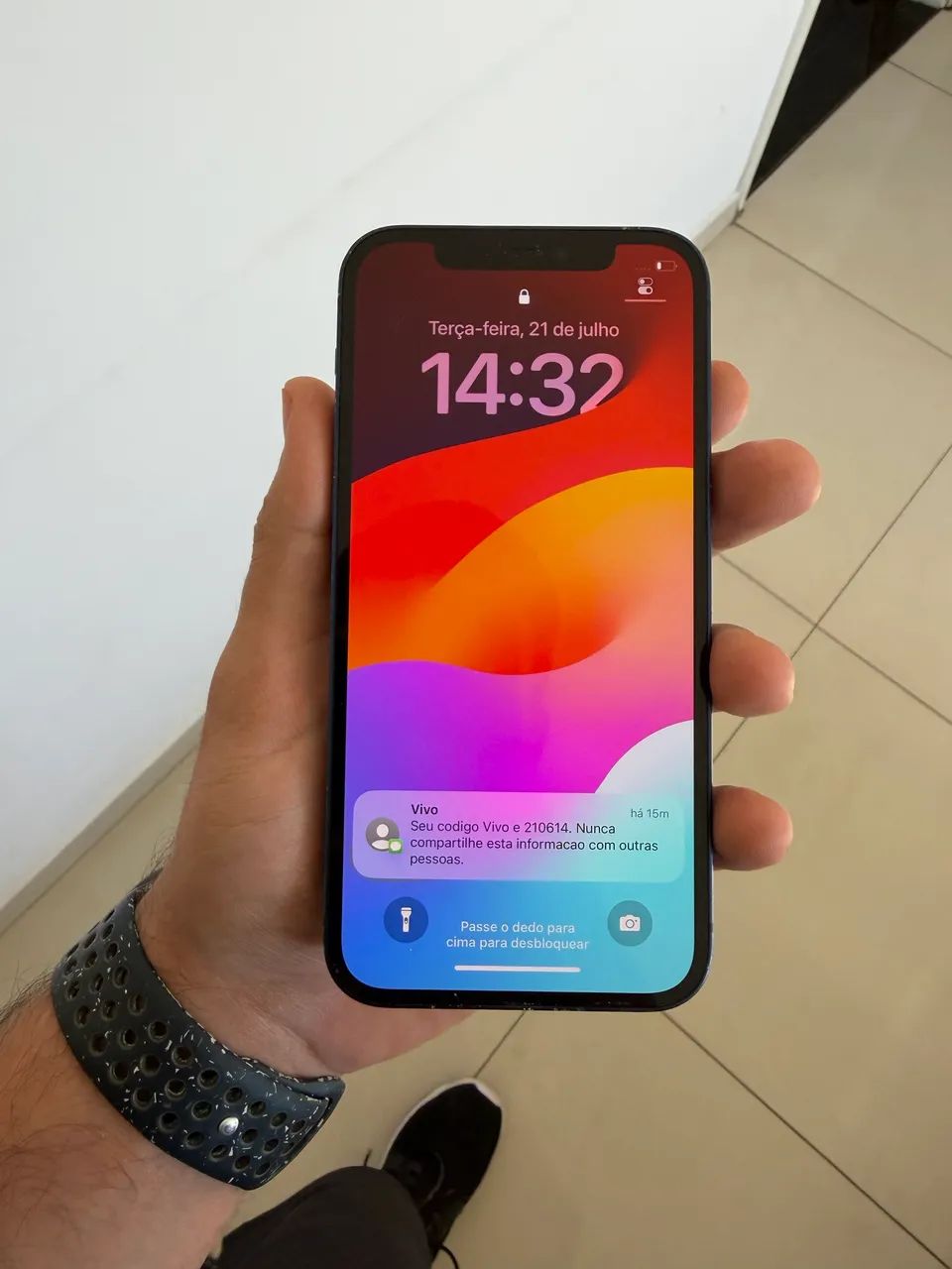 Iphone 12 64GB azul - Foto 4